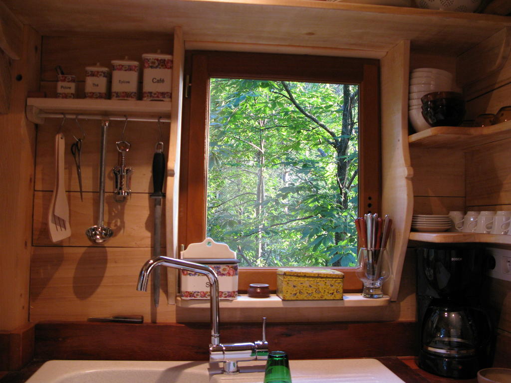 Les Cabanes Du Tertre Urval Room photo