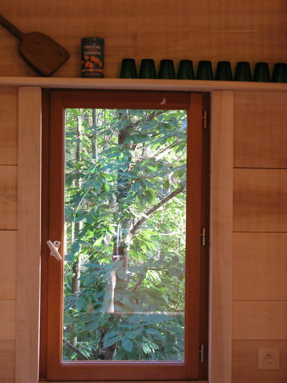 Les Cabanes Du Tertre Urval Room photo